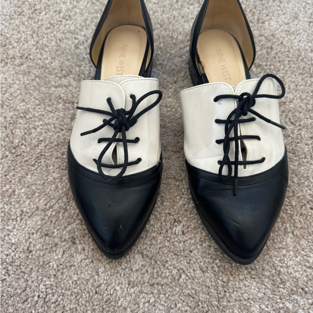 Nine West Black and Cream Lace-Up Flats